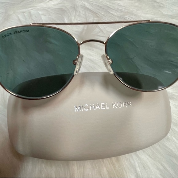 MICHAEL KORS AVIATOR STYLE MIRRORED SUNGLASSES NIB - Picture 5 of 16